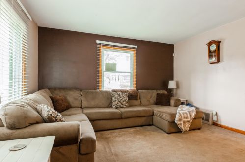 5630 Sheridan Ave, Milwaukee, WI 53218-3243
