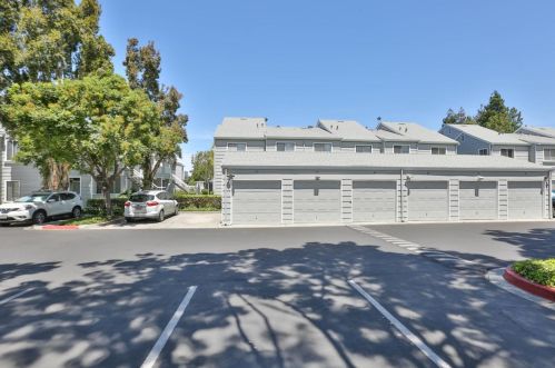 1596 Thornleaf Way, San Jose CA  95131-2968 exterior