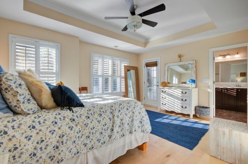 2096 Promenade Ct, Mount Pleasant SC  29466-7231 exterior