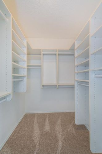 1025 Pointe Alexis Dr, Tarpon Springs FL  34689-7105 exterior