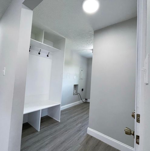 8644 Lilly Chapel Georgesville Rd, West Jefferson OH  43162-9769 exterior