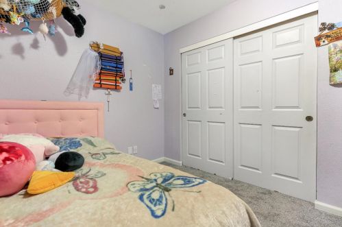 161 Sierra Ct, Hollister CA  95023-3045 exterior