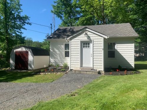 79 Royal Oak Ave, Middletown, NY 10940-7623