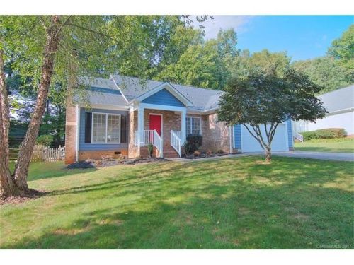 4427 Gladwood Ln, Charlotte, NC 28269-1958