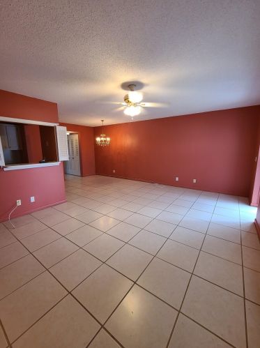 289 Camden L, West Palm Beach FL  33417-2058 exterior