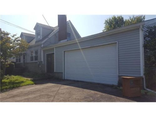 114 Short St, Latrobe, PA 15650-5246