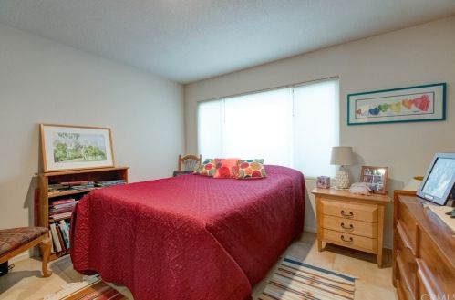 1730 Port Westbourne Pl, Newport Beach CA  92660-5330 exterior