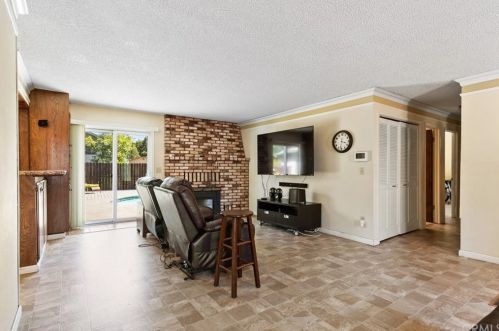 1205 Marwen Dr, Ukiah CA  95482-5634 exterior