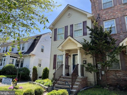 1459 Chambers St, Trenton NJ  08610-5807 exterior