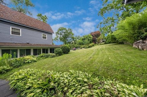 24 Orchard St, Marlborough NY  12542-6149 exterior