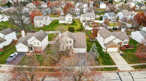 122 Wyckshire Dr, Pataskala OH  43062-7345 exterior