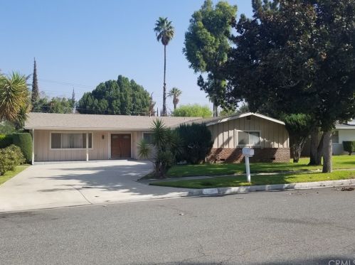 2149 Macbeth Pl, Riverside, CA 92507-5816
