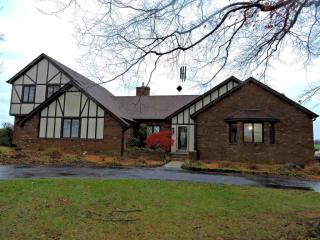 3820 Gold City Rd, Franklin KY  42134-7021 exterior