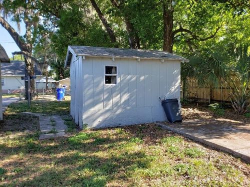 845 Lincoln Ave, Lakeland, FL 33815-1328