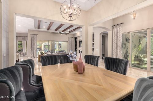 2111 Mead Dr, Gilbert AZ 85298-1215 exterior