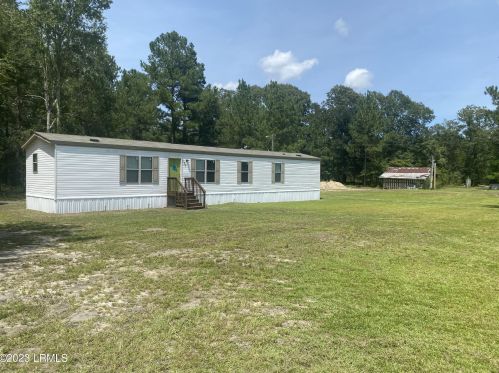 171 Sparrow Rd, Varnville SC  29944-2743 exterior