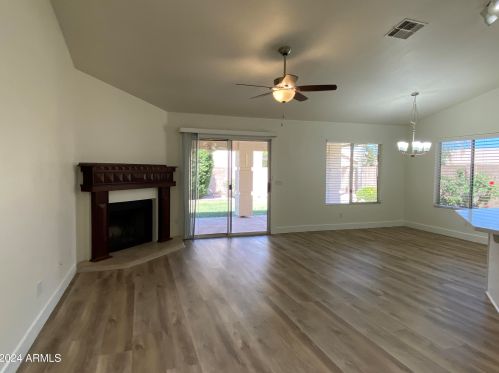 4766 Ponderosa Ln, Glendale, AZ 85308-4872