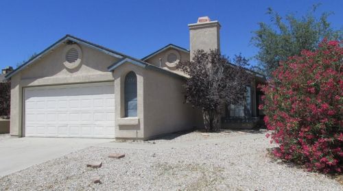 12432 San Jacinto Dr, Victorville, CA 92392-9019