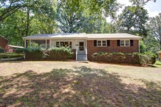 3502 Wilshire Dr, Greensboro, NC 27408-2926