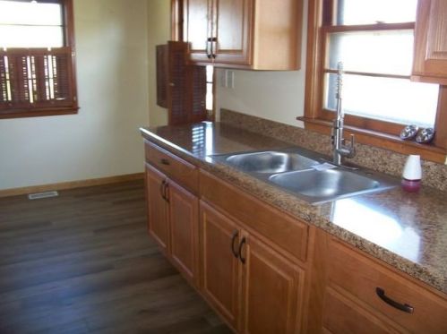 305 Emmet St, Crestline, OH 44827-1610