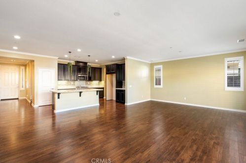 29342 Fall Classic, Lake Elsinore CA  92530 exterior