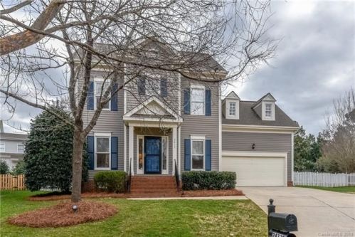 2433 Mirow Pl, Charlotte, NC 28270-9537