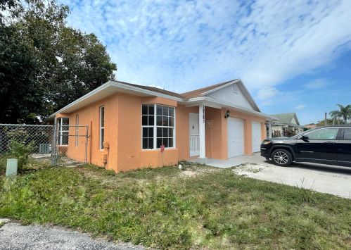 10385 Boynton Place Cir, Boynton Beach, FL 33437-2618