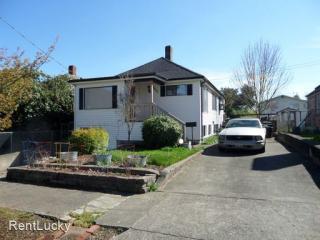 4607 Findlay St, Seattle WA  98118-2412 exterior