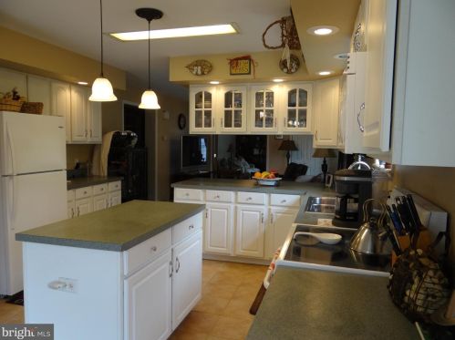 27 Eaton St, Schuylkill Haven PA  17972-1022 exterior