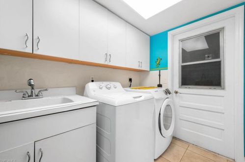 3934 19th Ave, Cape Coral FL  33904-5011 exterior