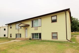 2101 2nd Ave, Minot ND  58701-3455 exterior