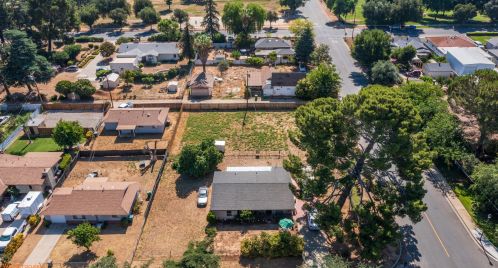 1002 Magnolia Ave, Beaumont CA  92223-1837 exterior