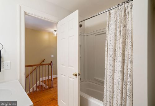 7518 Gold Dale Rd, Locust Grove VA  22508-2907 exterior