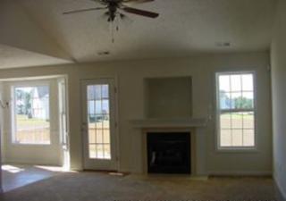 2212 Chasewater Rd, Fayetteville NC  28306-7812 exterior