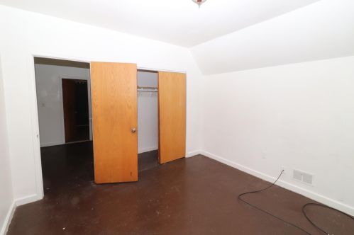 1936 37, Milwaukee WI 53208-1801 exterior