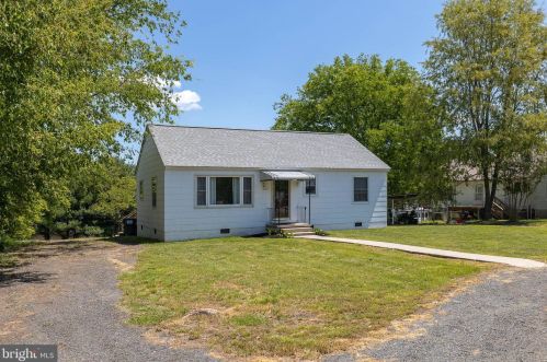 11225 Tidewater Trl, Fredericksburg VA  22408-2040 exterior