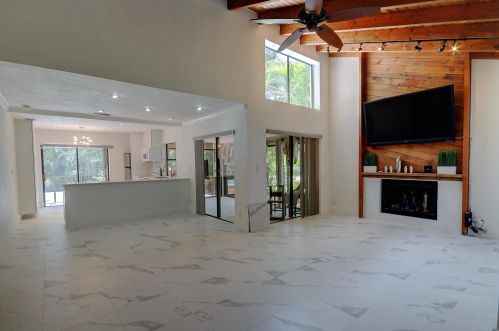 19654 Back Nine Dr, Boca Raton, FL 33498-4606