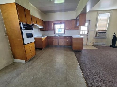 223 Lloyd Ave, Latrobe, PA 15650-1715