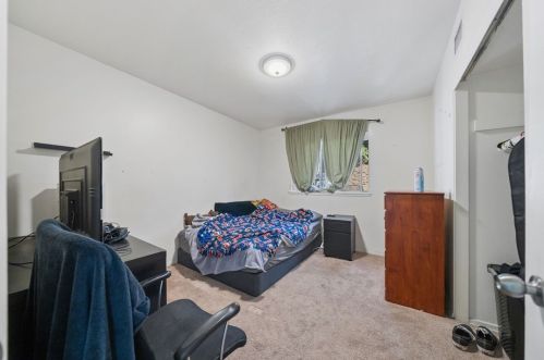 5140 Pearblossom Dr, Riverside CA  92507-6053 exterior