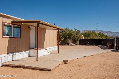 940 La Pasadita Cir, Tucson, AZ 85705-2613