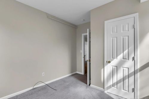 30 Foster St, Manchester CT 06040-5330 exterior