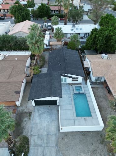 51655 Avenida Diaz, La Quinta CA  92253-3122 exterior