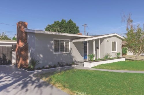 2753 Radnor Ave, Long Beach, CA 90815-1315