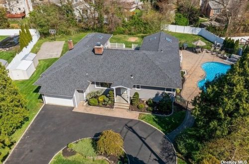 2503 Natta Blvd, North Bellmore, NY 11710-3141