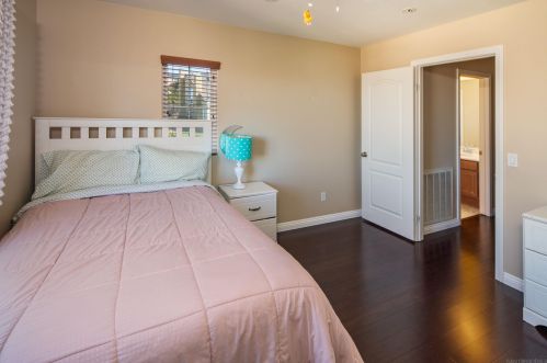 7608 Seattle Dr, La Mesa CA  91941-7892 exterior