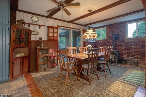 154 Mudtown Rd, Wantage NJ  07461-3616 exterior