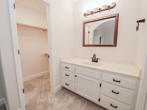 1162 Whitewood Way, Chico CA  95973-1002 exterior