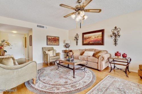 9915 Gulf Hills Dr, Sun City AZ  85351-1213 exterior