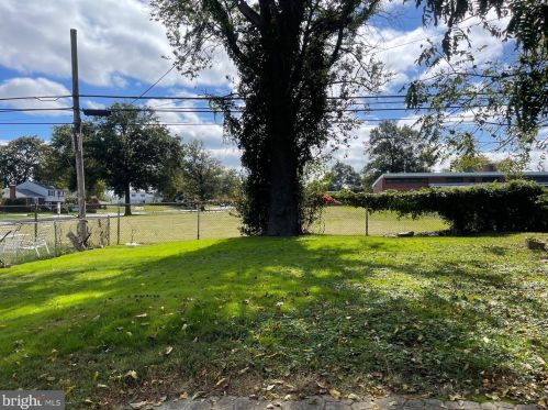 403 Stahl Ave, New Castle DE  19720-3217 exterior