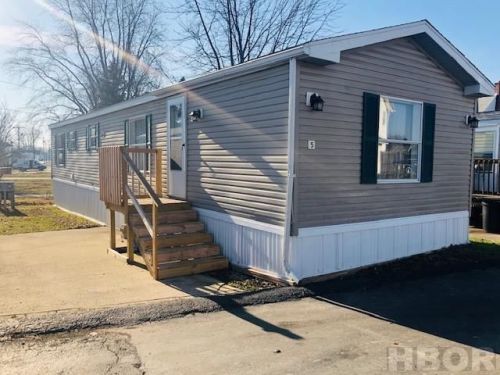2611 Main St, Findlay, OH 45840-4033
